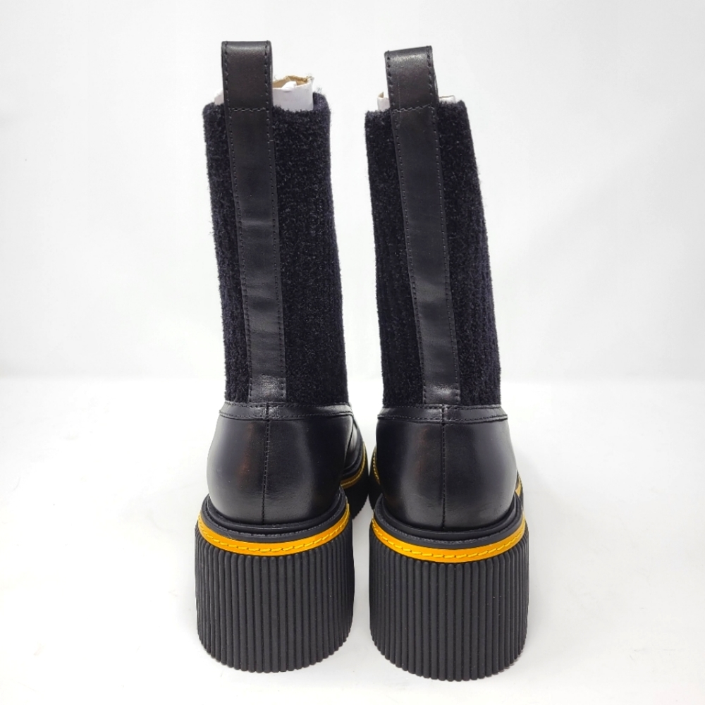 Aerosoles Boots size 8 - Picture 3 of 7